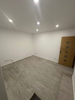 PHOTO BUREAU 7 2.png